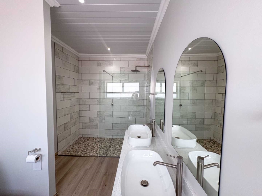 3 Bedroom Property for Sale in Stilbaai Wes Western Cape